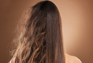 ¿Qué significa tener frizz?